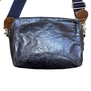 Uashmama blue messenger bag